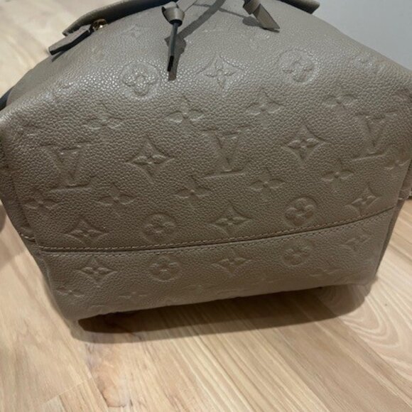 Louis Vuitton Montsouris Backpack - Picture 6 of 9